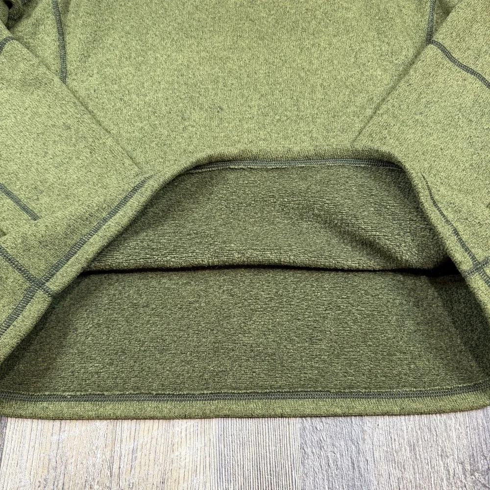 The North Face Fleece Crewneck Sweater Mens Large Green Warm Pullover Sweatshirt